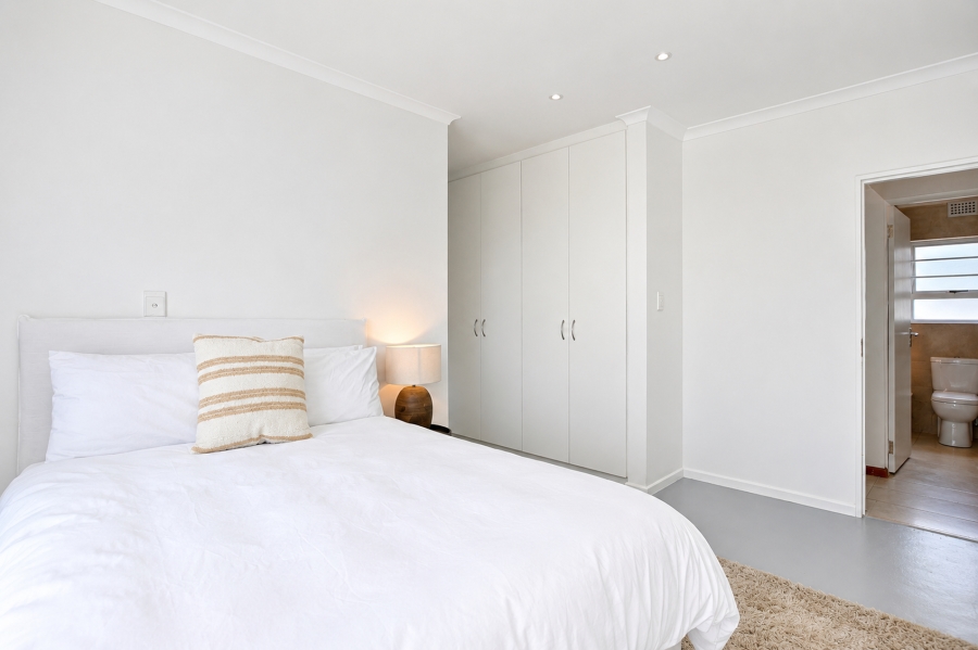 4 Bedroom Property for Sale in Yzerfontein Western Cape